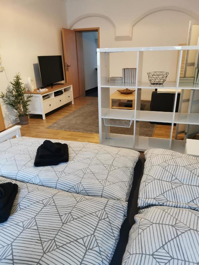 Gemütliche *